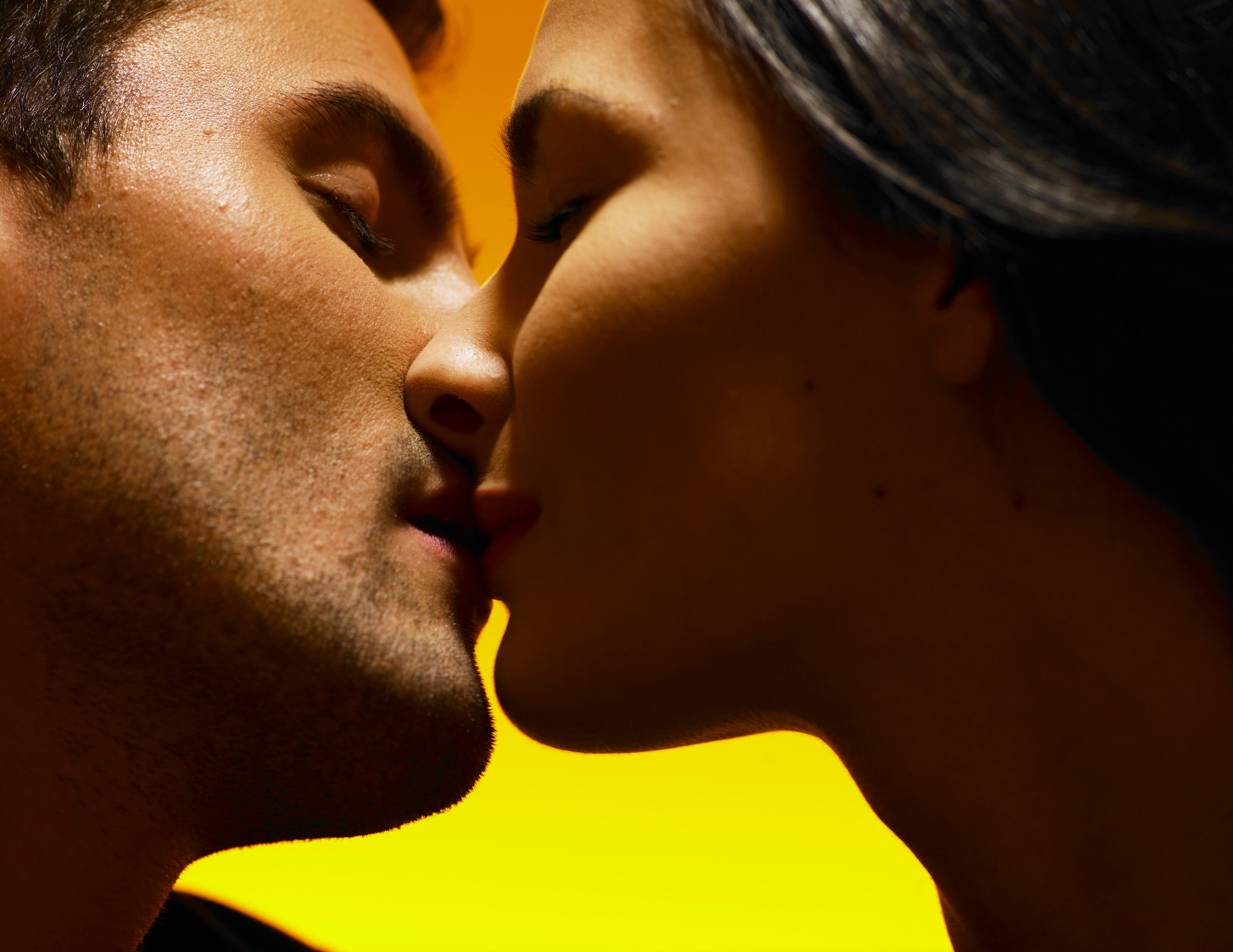 These 7 Tips Will Have You Making Out Like a Really, Really Good Kisser