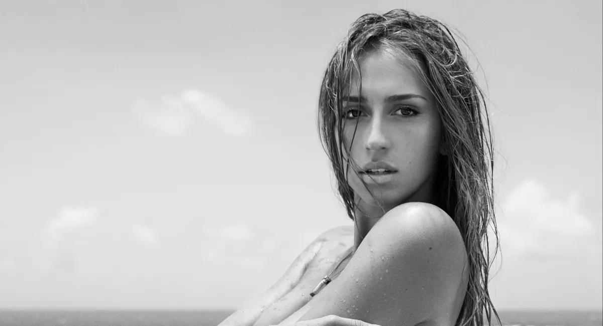 EXCLUSIVE: Tate McRae Launches First Fragrance With Scent Beauty